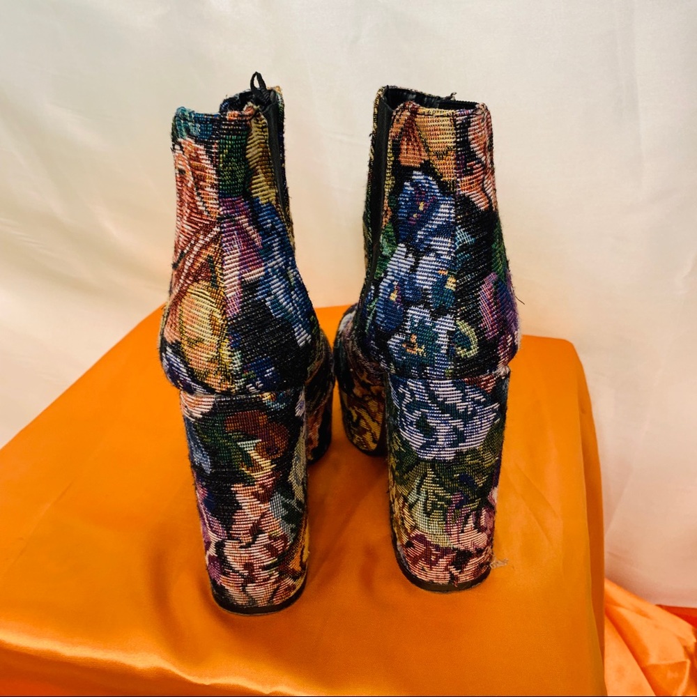 Tapestry platforms - Picture 2 of 4